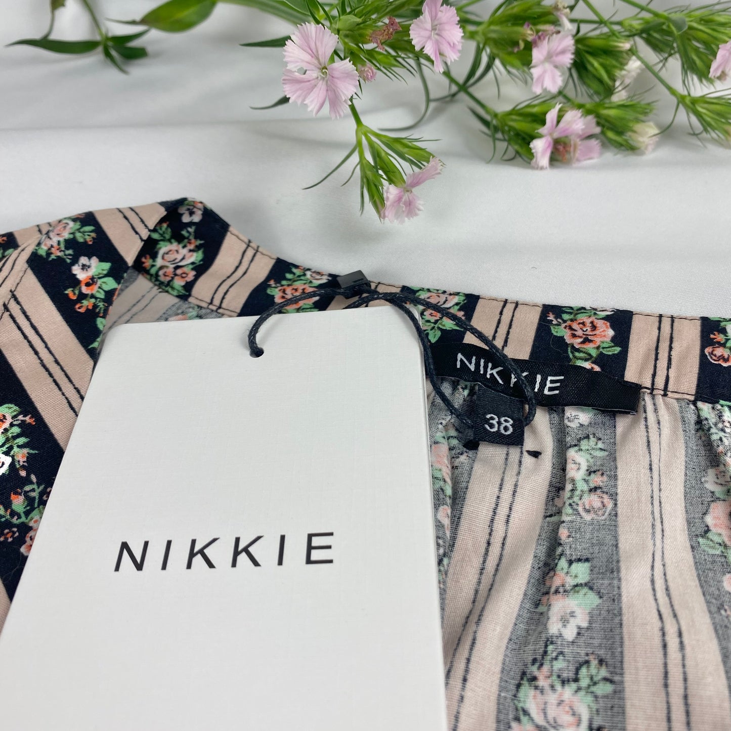 Nikkie Dress Size M/L